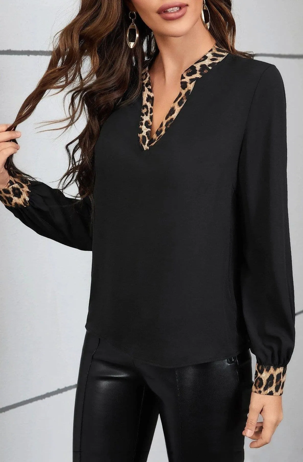 Zahara Plus Size Contrast Leopard Print Blouse Top